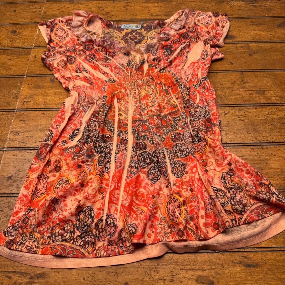 Unity World Wear Womens Small Orange Paisley Boho Embellished‎ Tunic Top Cap